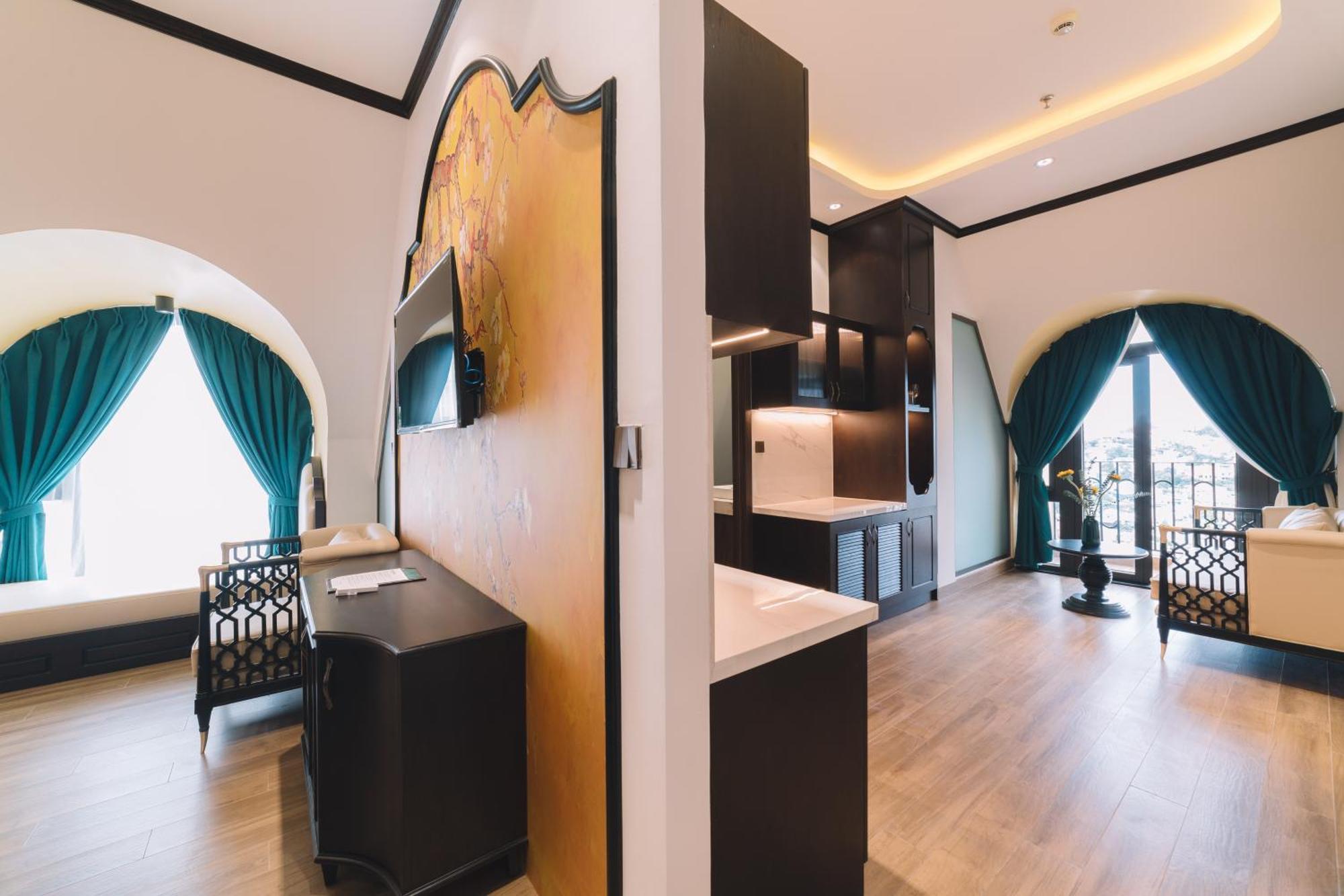 Goldient Boutique Hotel ダラット エクステリア 写真
