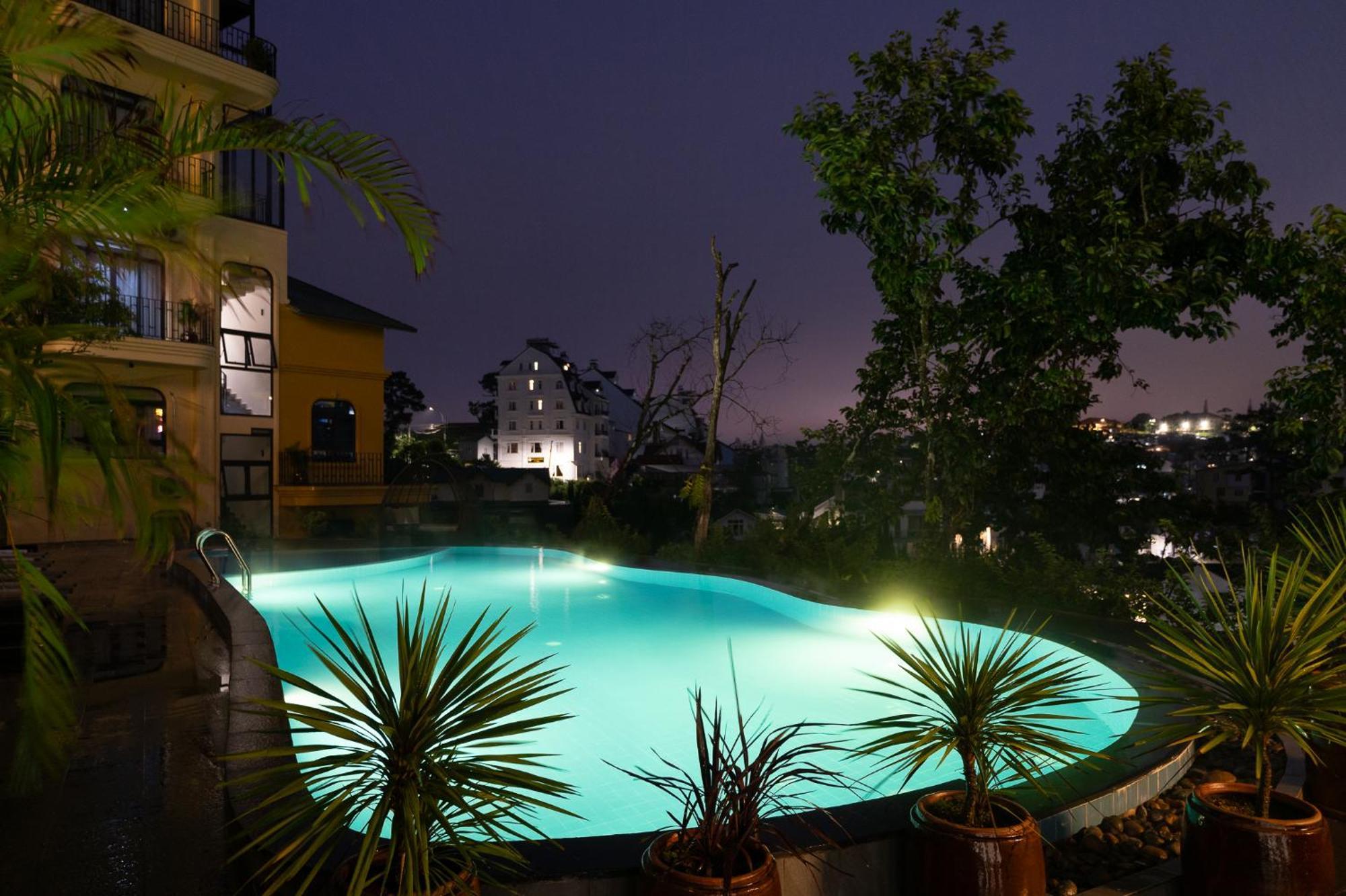 Goldient Boutique Hotel ダラット エクステリア 写真